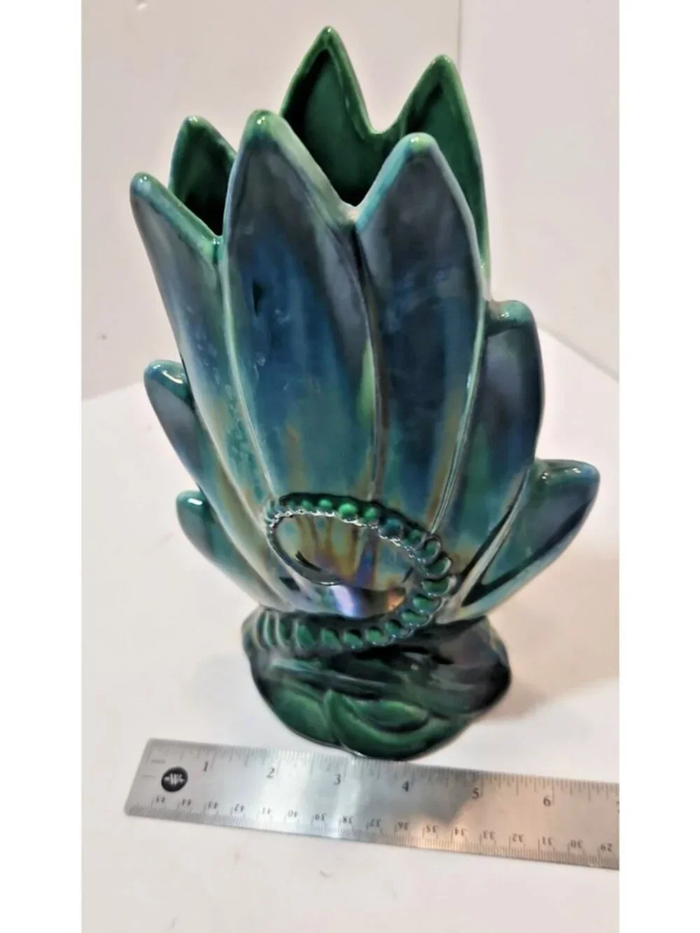 Vtg Royal Haeger R832 Iridescent Green Drip Glaze Vase With Octopus Tentacle
